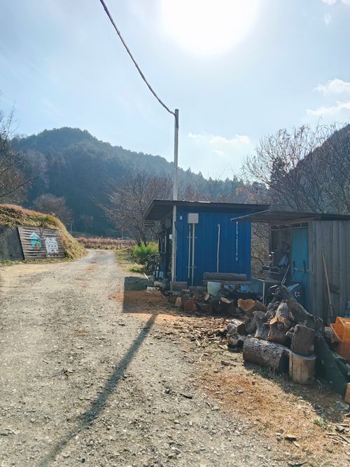 大阪の村 campsite麓 ソロキャンプ フリーサイト おっとまんSさんのキャンプブログ CAMPiii（キャンピー） -キャンプ専用SNS キャンプのすべてがここに集まる-