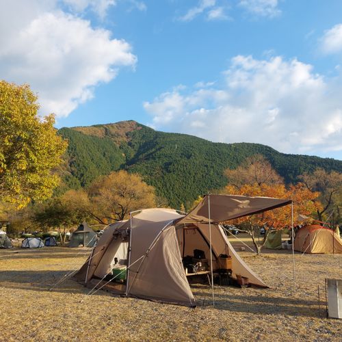 初ストーブ🔥 くのわき親水公園キャンプ場 ファミリーキャンプ フリーサイト こば  さんのキャンプブログ CAMPiii（キャンピー） -キャンプ専用SNS キャンプのすべてがここに集まる-