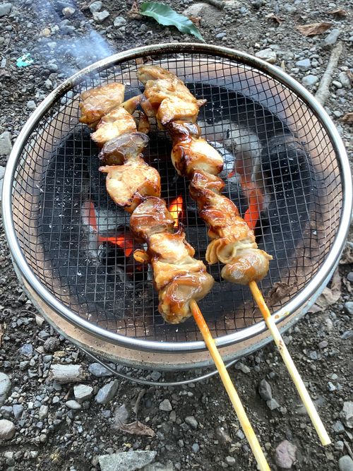 Vol.99 25/NO.18 山に行った次の次の日、お肉焼きに行く‼️ 北平沢運動場 ソロキャンプ フリーサイト 🔥焚き火🔥さんのキャンプブログ CAMPiii（キャンピー） -キャンプ専用SNS キャンプのすべてがここに集まる-