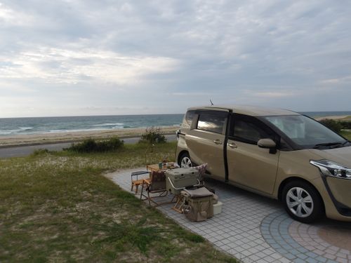 CAMPiii（キャンピー） はやぷささんのキャンプブログ 駐車スペースキャンプ🚗 島根県立石見海浜公園オートキャンプ場
