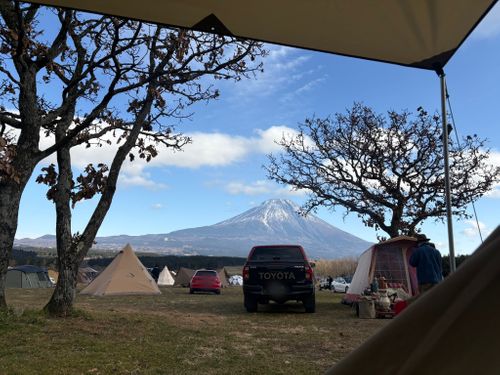 GO OUT CAMP 冬2025 🎄にソロ参加して、ど雨でぐちゃぐちゃになったけど、結果的に楽しかったキャンプ🏕️ ふもとっぱらキャンプ場 ソロキャンプ フリーサイト オートサイト waccy0441さんのキャンプブログ CAMPiii（キャンピー） -キャンプ専用SNS キャンプのすべてがここに集まる-