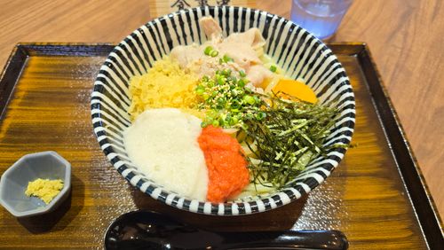 樹齢何年？という大きな木の下で&hellip; TSURUMAI CAMP PARK（ツルマイ キャンプ パーク） ソロキャンプ 区画サイト ke-nさんのキャンプブログ CAMPiii（キャンピー） -キャンプ専用SNS キャンプのすべてがここに集まる-