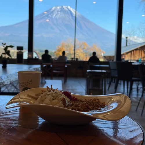 通算100回目のキャンプはふもとっぱらで ふもとっぱらキャンプ場 グループキャンプ フリーサイト xiongmaoさんのキャンプブログ CAMPiii（キャンピー） -キャンプ専用SNS キャンプのすべてがここに集まる-