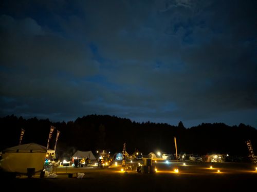 日本酒×キャンプが深化する「ほろ酔い熱燗Night」 長田山荘キャンプ場 富士見サイト ソロキャンプ グループキャンプ フリーサイト オートサイト ちあさんのキャンプブログ CAMPiii（キャンピー） -キャンプ専用SNS キャンプのすべてがここに集まる-