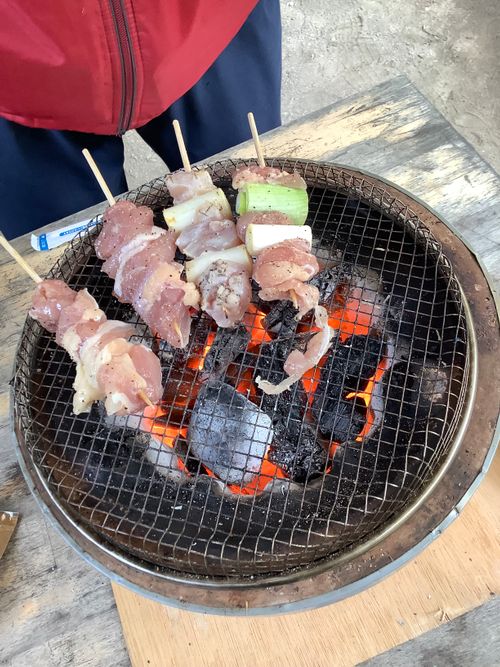 Vol.105 25/NO.24 笛吹小屋キャンプ場〜中津峡〜〆ホルモン屋‼️ 笛吹小屋キャンプ場 ソロキャンプ 区画サイト 🔥焚き火🔥さんのキャンプブログ CAMPiii(キャンピー) -キャンプ専用SNS キャンプのすべてがここに集まる-