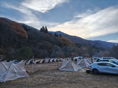 第1回パンダ会（正式） 白川郷ひらせ温泉キャンプサイト グループキャンプ フリーサイト オートサイト けい＠福島県さんのキャンプブログ CAMPiii（キャンピー） -キャンプ専用SNS キャンプのすべてがここに集まる-