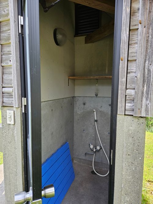 カーナビに翻弄され2時間迷走し、3度の行き止まりに負けず辿り着いた場所は絶景だった 四季見原すこやかの森キャンプ場 ソロキャンプ 区画サイト 三代目とっしぃさんのキャンプブログ CAMPiii（キャンピー） -キャンプ専用SNS キャンプのすべてがここに集まる-