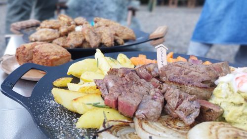 玉ねぎ王に、オレはなる！ CAMP&times;WOODS グループキャンプ 区画サイト スローライフに憧れるさんのキャンプブログ CAMPiii（キャンピー） -キャンプ専用SNS キャンプのすべてがここに集まる-