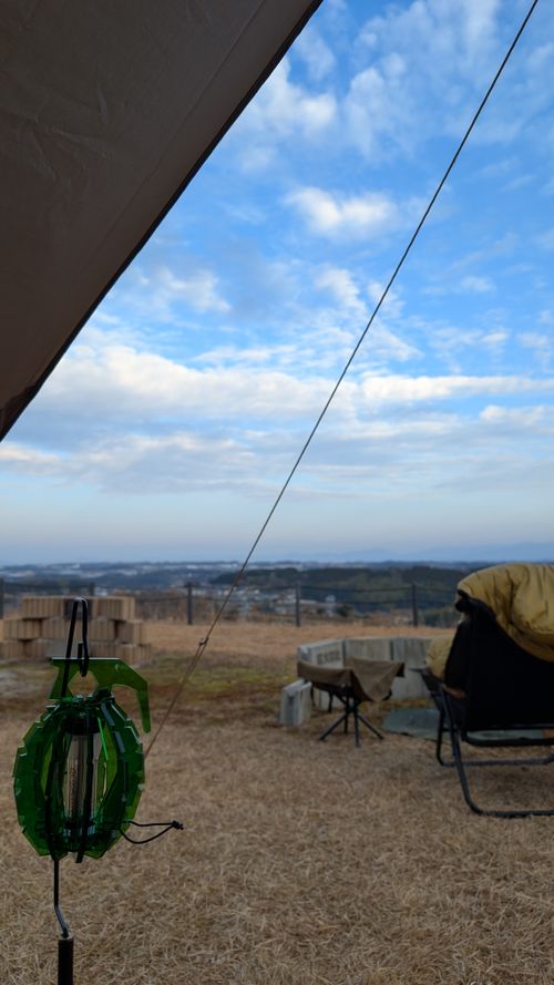 西海岸？🏄️いいえ、ここは西◯◯！ 阿蘇キャンプ Palm Park Adagio ソロキャンプ オートサイト ヒゲキャンさんのキャンプブログ CAMPiii（キャンピー） -キャンプ専用SNS キャンプのすべてがここに集まる-