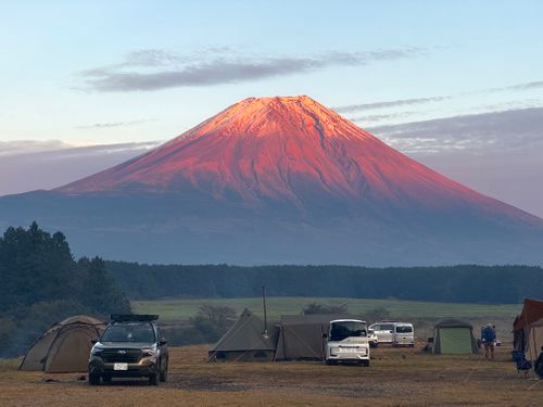 最高の天気だったふもとっぱらキャンプ ふもとっぱらキャンプ場 グループキャンプ フリーサイト OYAKATAさんのキャンプブログ CAMPiii（キャンピー） -キャンプ専用SNS キャンプのすべてがここに集まる-