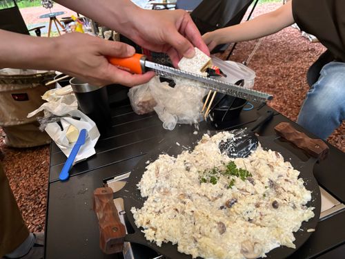 だっちー家とのぐるキャンで念願の机デビュー‼︎ てゆりキャンプ場 ファミリーキャンプ グループキャンプ オートサイト まつけんさんのキャンプブログ CAMPiii（キャンピー） -キャンプ専用SNS キャンプのすべてがここに集まる-