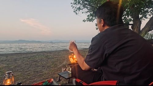 湖畔キャンプ＿BUNDOK俺用七輪で焼き肉キャンプ 六ツ矢崎浜オートキャンプ場 ソロキャンプ フリーサイト HOTさんのキャンプブログ CAMPiii（キャンピー） -キャンプ専用SNS キャンプのすべてがここに集まる-