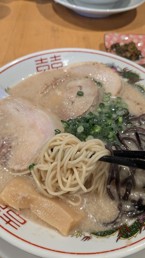 BONCHI 秩父市 グループキャンプ 区画サイト オートサイト IZUIZUさんのキャンプブログ CAMPiii（キャンピー） -キャンプ専用SNS キャンプのすべてがここに集まる-