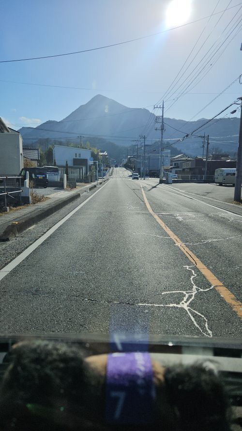 スパイシーカレーチキンレッグじゃないけど ともえ川Park ソロキャンプ 区画サイト オートサイト IZUIZUさんのキャンプブログ CAMPiii（キャンピー） -キャンプ専用SNS キャンプのすべてがここに集まる-