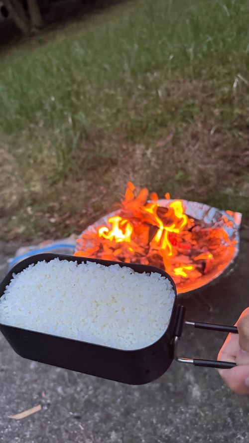 霜月最高のスタートキャンプ🫶 グランピングKAWASAKI懐かしの森 ファミリーキャンプ 区画サイト オートサイト はるかさんのキャンプブログ CAMPiii（キャンピー） -キャンプ専用SNS キャンプのすべてがここに集まる-