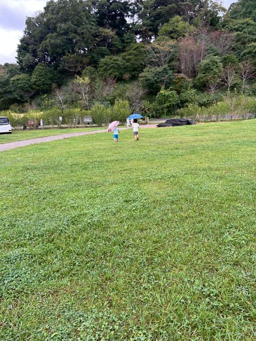 Vol.3 初めての雨キャン REWILD MUSIC FES CAMP(リワイルドミュージックフェスキャンプ) |千葉・勝浦で音楽キャンプ&グランピング ファミリーキャンプ フリーサイト こなたさんのキャンプブログ CAMPiii(キャンピー) -キャンプ専用SNS キャンプのすべてがここに集まる-