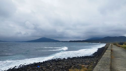 会社の仲間とグルキャン 糸島ピクニックビレッジ オートキャンプ場 グループキャンプ 区画サイト スローライフに憧れるさんのキャンプブログ CAMPiii（キャンピー） -キャンプ専用SNS キャンプのすべてがここに集まる-