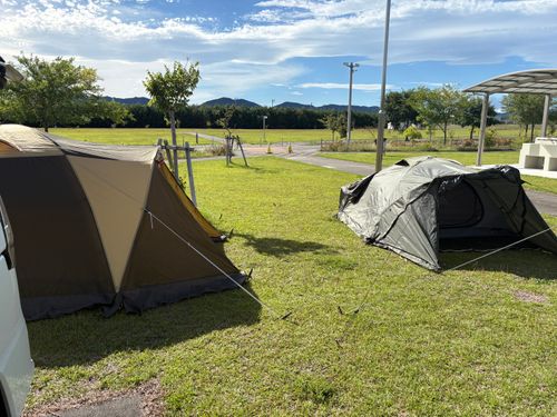 おんつぁまさんと３回目のキャンプしてみた件 釣師防災緑地公園 ソロキャンプ グループキャンプ 区画サイト オートサイト ぱぱちょさんのキャンプブログ CAMPiii（キャンピー） -キャンプ専用SNS キャンプのすべてがここに集まる-