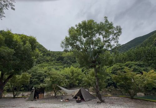 合同軍事演習🪖【軍幕デュオキャン🇵🇱🇳🇴】 グループキャンプ ソロキャンプ フリーサイト Camp 'n'g  Roll♪🏁さんのキャンプブログ CAMPiii（キャンピー） -キャンプ専用SNS キャンプのすべてがここに集まる-