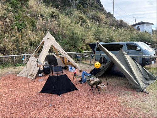 年越しキャンプ！⛺️ キャンプ マナビス 海サイト グループキャンプ 区画サイト オートサイト ぺちゃさんのキャンプブログ CAMPiii（キャンピー） -キャンプ専用SNS キャンプのすべてがここに集まる-