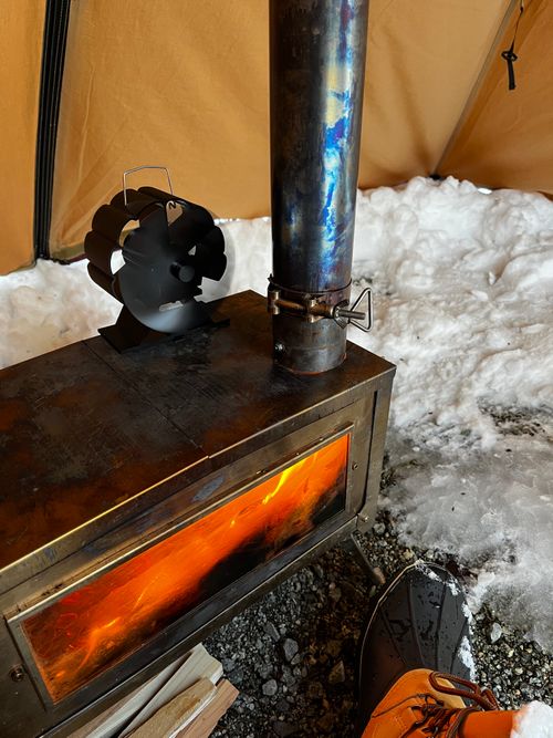 寒波がきたので雪中しに⛺️ 洞川キャンプ場 グループキャンプ オートサイト RUGGED campさんのキャンプブログ CAMPiii（キャンピー） -キャンプ専用SNS キャンプのすべてがここに集まる-