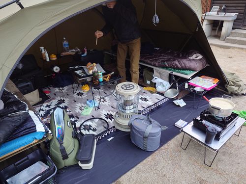 元旦キャンプ マイアミ浜オートキャンプ場 ソロキャンプ グループキャンプ 区画サイト オートサイト キャンピングカー グランピング よっしぃさんのキャンプブログ CAMPiii（キャンピー） -キャンプ専用SNS キャンプのすべてがここに集まる-