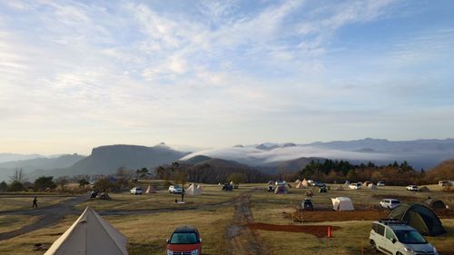 雲海を泳ぐクジラ山♪ 内山牧場 ソロキャンプ グループキャンプ フリーサイト まーささんのキャンプブログ CAMPiii（キャンピー） -キャンプ専用SNS キャンプのすべてがここに集まる-