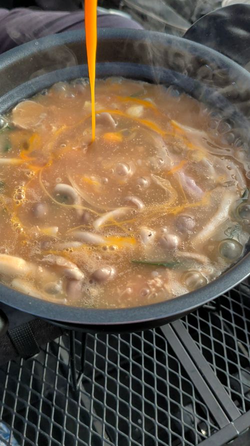 山散歩キャンプ ともえ川Park グループキャンプ 区画サイト オートサイト IZUIZUさんのキャンプブログ CAMPiii（キャンピー） -キャンプ専用SNS キャンプのすべてがここに集まる-