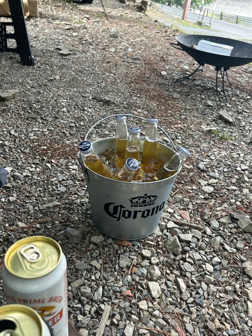早朝SUP & 樹海ハイク🥾  本栖湖いこいの森キャンプ場 ソロキャンプ グループキャンプ 区画サイト Genさんのキャンプブログ CAMPiii（キャンピー） -キャンプ専用SNS キャンプのすべてがここに集まる-