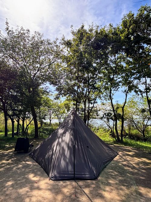 🌀台風前キャンプ⛺️ たくせん園地(バーベキュー場&キャンプ場) ソロキャンプ フリーサイト ARUGOさんのキャンプブログ CAMPiii(キャンピー) -キャンプ専用SNS キャンプのすべてがここに集まる-