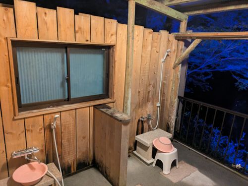 滝の迫力◎!川遊びも満喫!アットホームなキャンプ場 山水徳間の里キャンプ場 ファミリーキャンプ 区画サイト ひなはるさんのキャンプブログ CAMPiii(キャンピー) -キャンプ専用SNS キャンプのすべてがここに集まる-