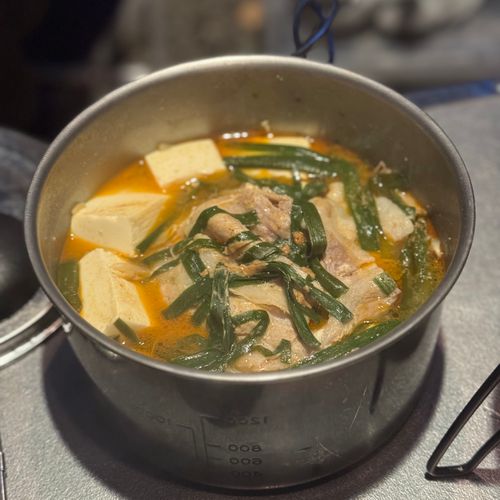 想定外に寒かった道志 オートキャンプせせらぎ グループキャンプ 区画サイト xiongmaoさんのキャンプブログ CAMPiii（キャンピー） -キャンプ専用SNS キャンプのすべてがここに集まる-