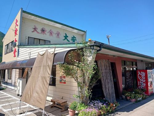  温泉を楽しみ、御岳と乗鞍を望む標高1400mの絶景キャンプで秋を食らう【Day2】参った(*_*;！ N.A.O.高山すずらん高原キャンプ場 ファミリーキャンプ オートサイト キャンピングカー vios outdoor'sさんのキャンプブログ CAMPiii（キャンピー） -キャンプ専用SNS キャンプのすべてがここに集まる-