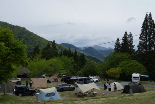 自然の魅力があふれっぱ 揖斐高原貝月リゾート ファミリーキャンプ オートサイト 区画サイト さおりさんのキャンプブログ CAMPiii（キャンピー） -キャンプ専用SNS キャンプのすべてがここに集まる-