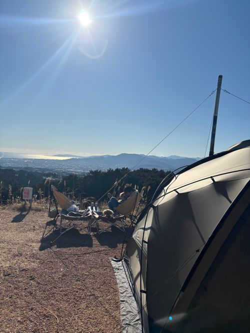 青空と富士山と夜景と海 富士見の丘オートキャンプ場 ファミリーキャンプ 区画サイト aozoraさんのキャンプブログ CAMPiii（キャンピー） -キャンプ専用SNS キャンプのすべてがここに集まる-