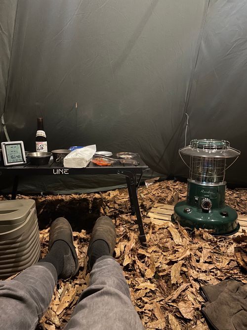 薪放題に満足🪵 くにあきの森：あなたまかせのキャンプ場 グループキャンプ ソロキャンプ フリーサイト もるがんさんのキャンプブログ CAMPiii（キャンピー） -キャンプ専用SNS キャンプのすべてがここに集まる-