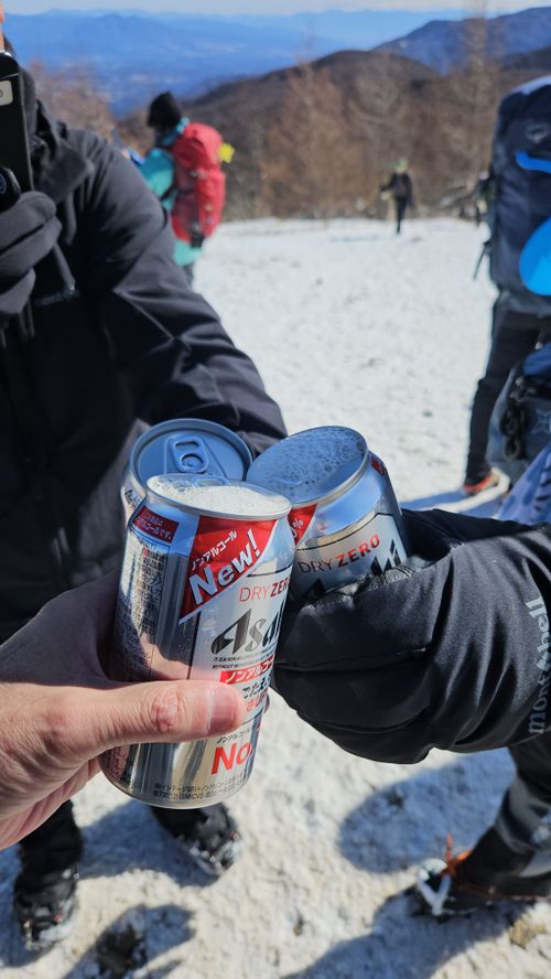 雪山登山車中泊 RVパーク ホテルスターらんど グループキャンプ ソロキャンプ 区画サイト オートサイト IZUIZUさんのキャンプブログ CAMPiii（キャンピー） -キャンプ専用SNS キャンプのすべてがここに集まる-