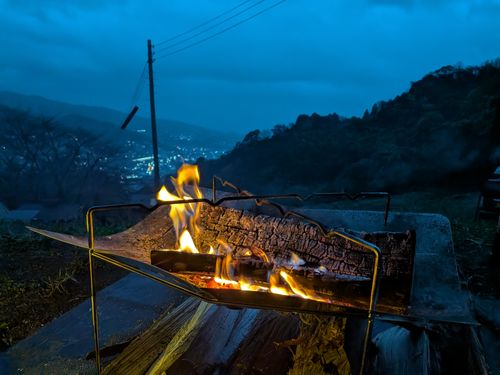 夜景を求めて GROVE camping hill グループキャンプ 区画サイト ひげさんさんのキャンプブログ CAMPiii（キャンピー） -キャンプ専用SNS キャンプのすべてがここに集まる-