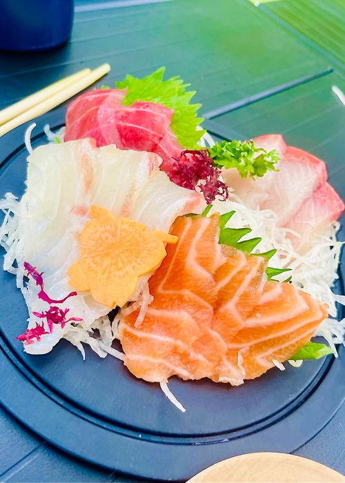 夏だ！川遊びだ！華麗に泳ぐきなこと おじおば🐰キャン△ in 須川家族村オートキャンプ場 〜 CAMP NO.201 須川家族村オートキャンプ場 ファミリーキャンプ グループキャンプ 区画サイト おじキャン△さんのキャンプブログ CAMPiii（キャンピー） -キャンプ専用SNS キャンプのすべてがここに集まる-