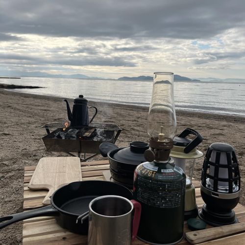 湖畔キャンプin琵琶湖🏕 ビワコマリンスポーツオートキャンプ場 ソロキャンプ 区画サイト オートサイト S🎐🍃さんのキャンプブログ CAMPiii（キャンピー） -キャンプ専用SNS キャンプのすべてがここに集まる-