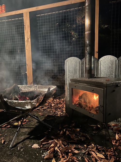 秋晴れキャンプ🏕️🍂 パークフィールド スノーピーク豊田鞍ヶ池 ファミリーキャンプ グループキャンプ 区画サイト 庭キャン+さんのキャンプブログ CAMPiii（キャンピー） -キャンプ専用SNS キャンプのすべてがここに集まる-