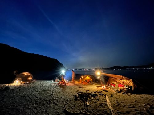 山の次は海　無人島キャンプ 地ノ島 キャンプ場兼イベントフィールド ソロキャンプ グループキャンプ フリーサイト △kuuga△さんのキャンプブログ CAMPiii（キャンピー） -キャンプ専用SNS キャンプのすべてがここに集まる-