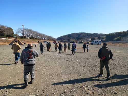 １月の終わりにキャンプ初め⛺️ 角田大橋河川敷 ソロキャンプ フリーサイト ウエィダーさんのキャンプブログ CAMPiii（キャンピー） -キャンプ専用SNS キャンプのすべてがここに集まる-