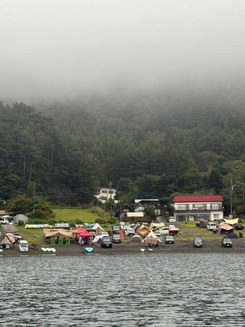 夏の西湖　サイコー　西湖だけに❗️ 西ノ海キャンプ場 グループキャンプ とのさんのキャンプブログ CAMPiii（キャンピー） -キャンプ専用SNS キャンプのすべてがここに集まる-