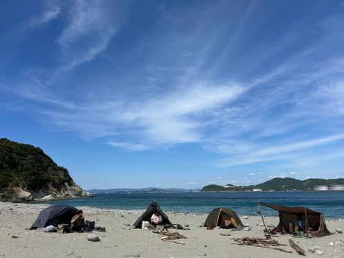 山の次は海　無人島キャンプ 地ノ島 キャンプ場兼イベントフィールド ソロキャンプ グループキャンプ フリーサイト △kuuga△さんのキャンプブログ CAMPiii（キャンピー） -キャンプ専用SNS キャンプのすべてがここに集まる-