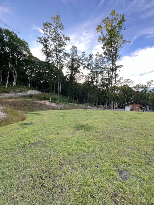 避暑地キャンプ 山のハコ-camp studio- ソロキャンプ 区画サイト atelierさんのキャンプブログ CAMPiii(キャンピー) -キャンプ専用SNS キャンプのすべてがここに集まる-