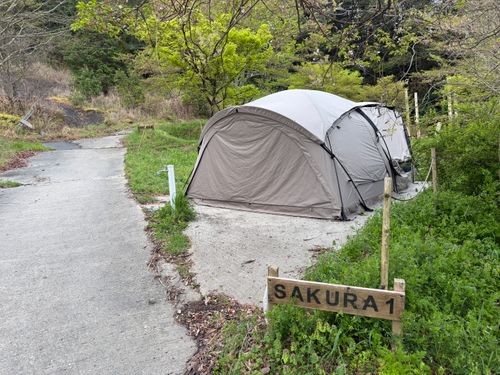 CAMPiii（キャンピー） yoji@campさんのキャンプブログ 近場でキャンプ かいづか いぶき温泉