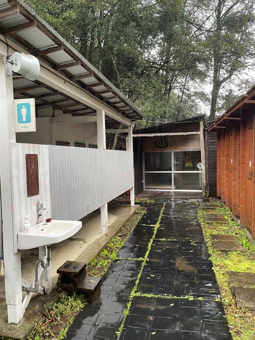 同僚とデュオキャンプ！道志村にある久保キャンプ場へ！ 道志村 久保キャンプ場 ソロキャンプ グループキャンプ 区画サイト ma9さんのキャンプブログ CAMPiii（キャンピー） -キャンプ専用SNS キャンプのすべてがここに集まる-