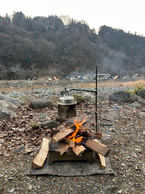 2026始動 新戸キャンプ場 ソロキャンプ フリーサイト Genさんのキャンプブログ CAMPiii（キャンピー） -キャンプ専用SNS キャンプのすべてがここに集まる-