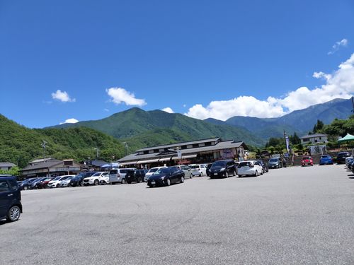あの有名な無料キャンプ場の近くで、2025年4月から新体制でリスタートしたこの夏注目のお値打ちキャンプ場で避暑キャン1泊目ソロ(キャンプ場紹介もあるので長めです) 木曽駒オートキャンプ場 ソロキャンプ 区画サイト オートサイト たかたかぽんたさんのキャンプブログ CAMPiii(キャンピー) -キャンプ専用SNS キャンプのすべてがここに集まる-
